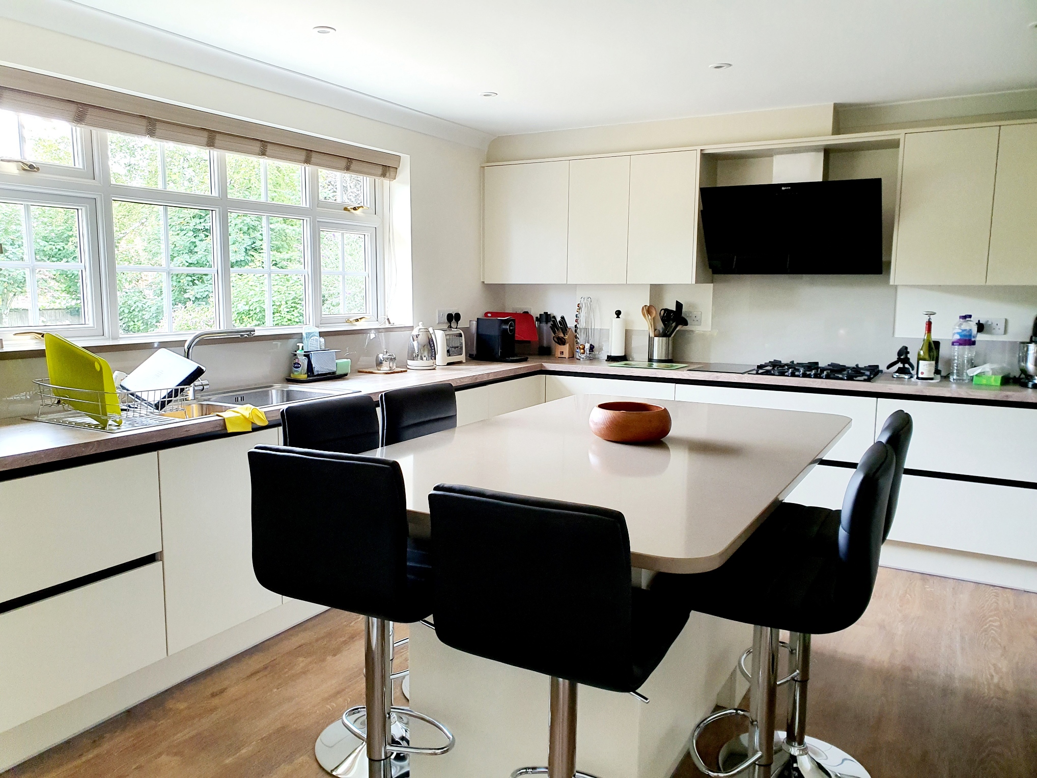 Kitchen showroom Poole Kitchen fitters Poole